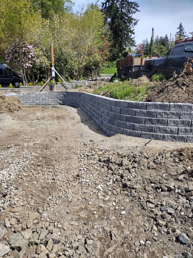 Picture of a retaining wall being built